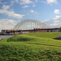 Thumbnail of post #325861